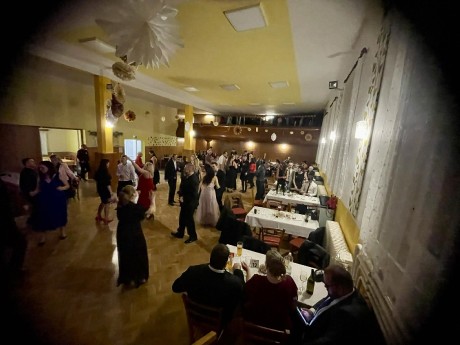 5cad79ca-9af7-41e7-8558-7d4375e86c8b